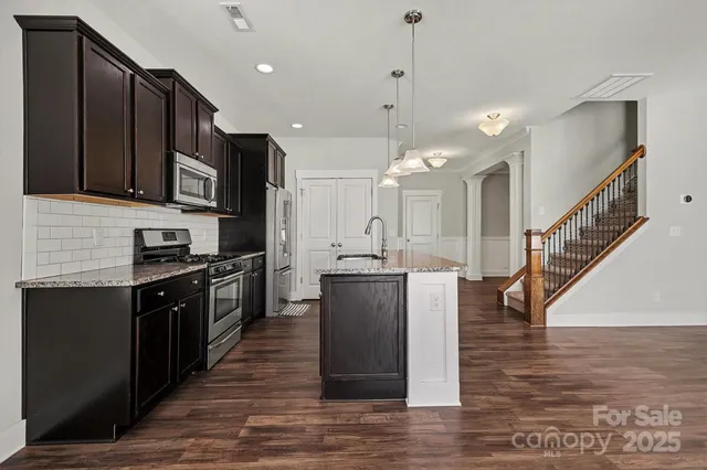 $420,000 | 10004 Michael Crossing Drive, Charlotte, NC 28213