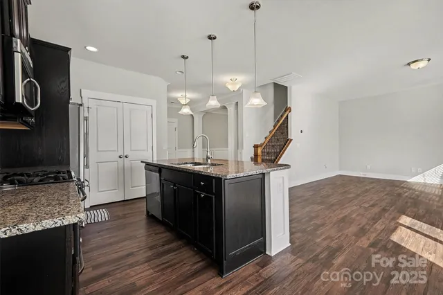 $420,000 | 10004 Michael Crossing Drive, Charlotte, NC 28213