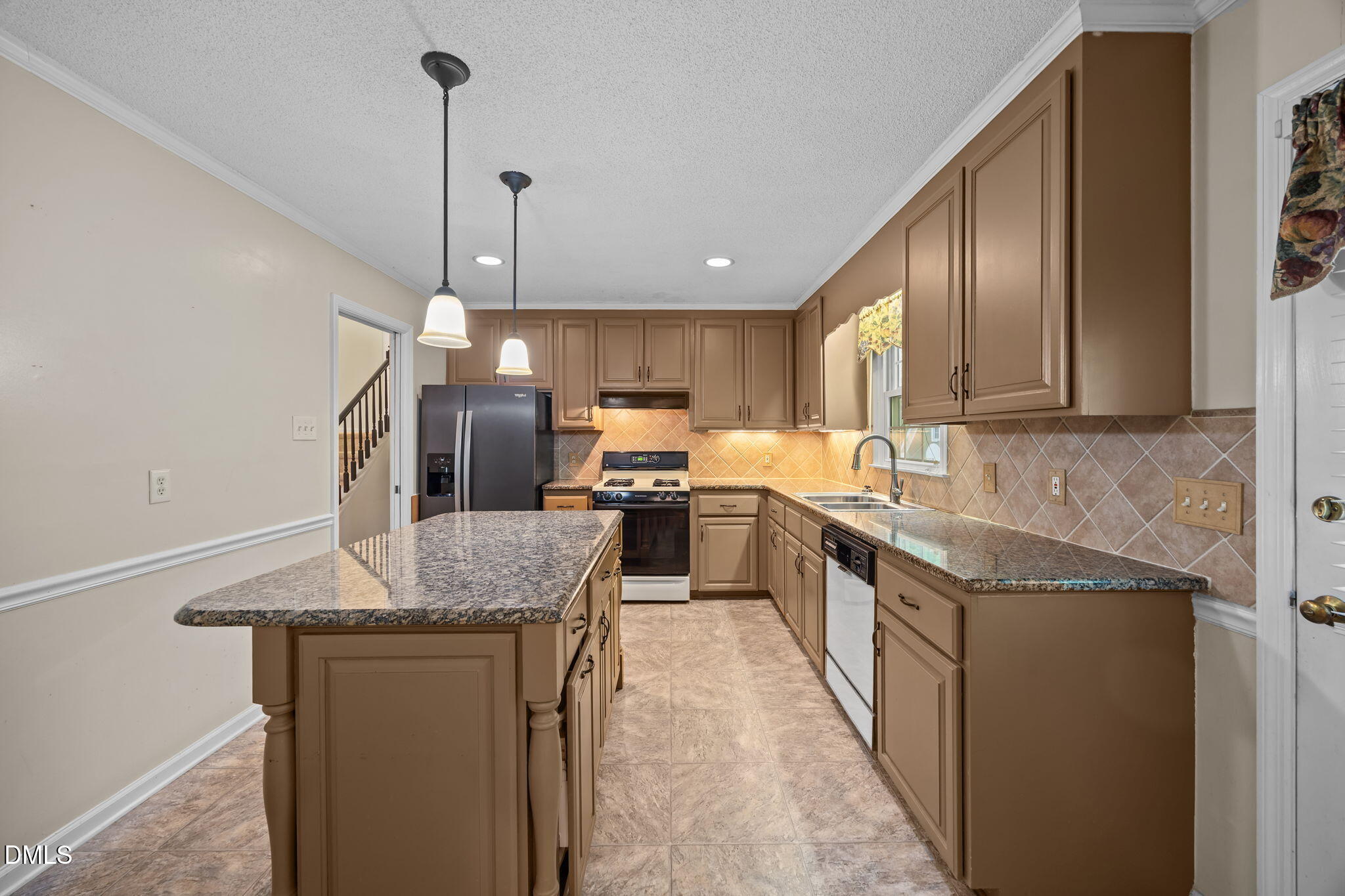 228 Hunters Ridge Road Henderson, NC 27537 - Photo 15 of 46