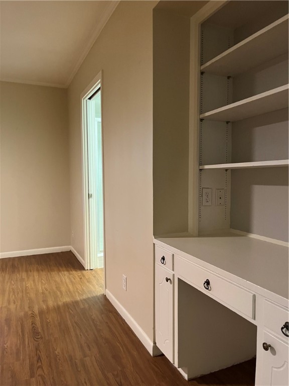 749 San Patricio Avenue Taft, TX 78390 - Photo 36 of 40 a view of cabinets and wooden floor