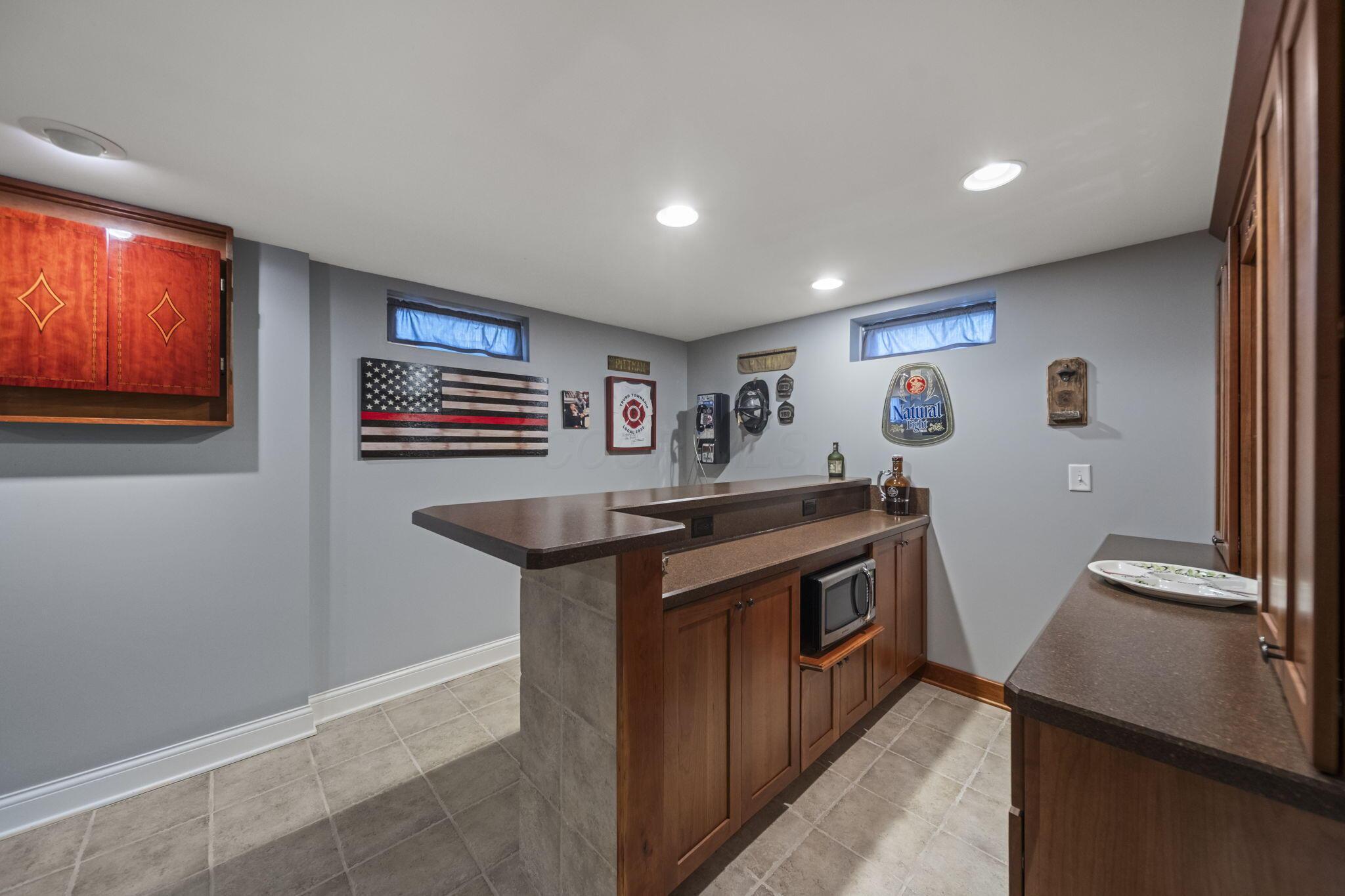 1860 Ginder Road Northwest Lancaster, OH 43130 - Photo 40 of 70 entertainment