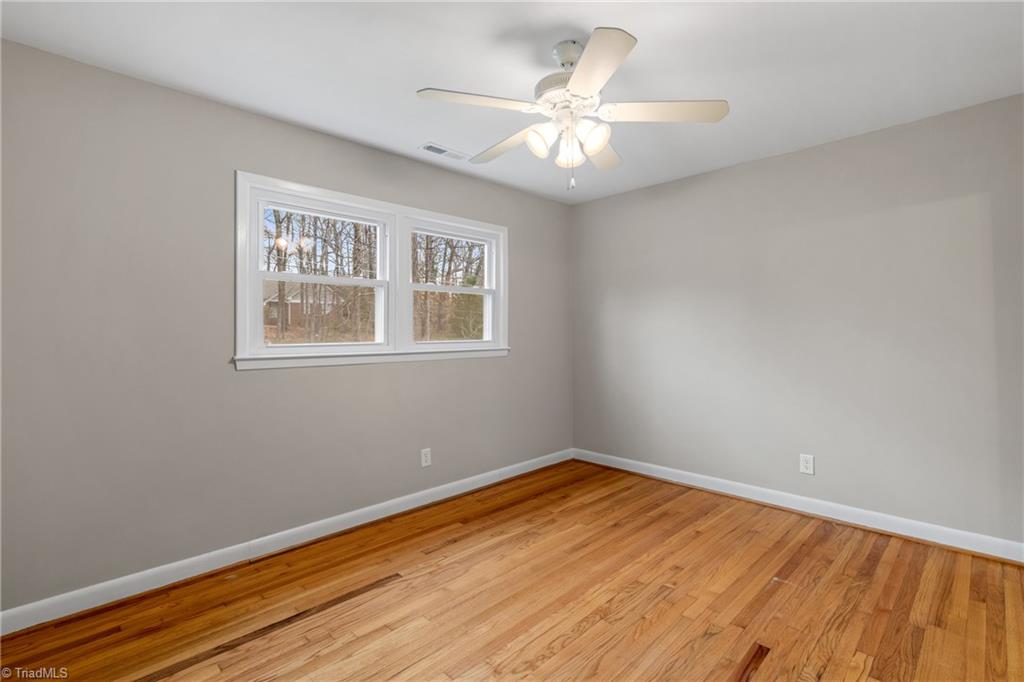 1113 Rustic Road Greensboro, NC 27410 - Photo 36 of 50