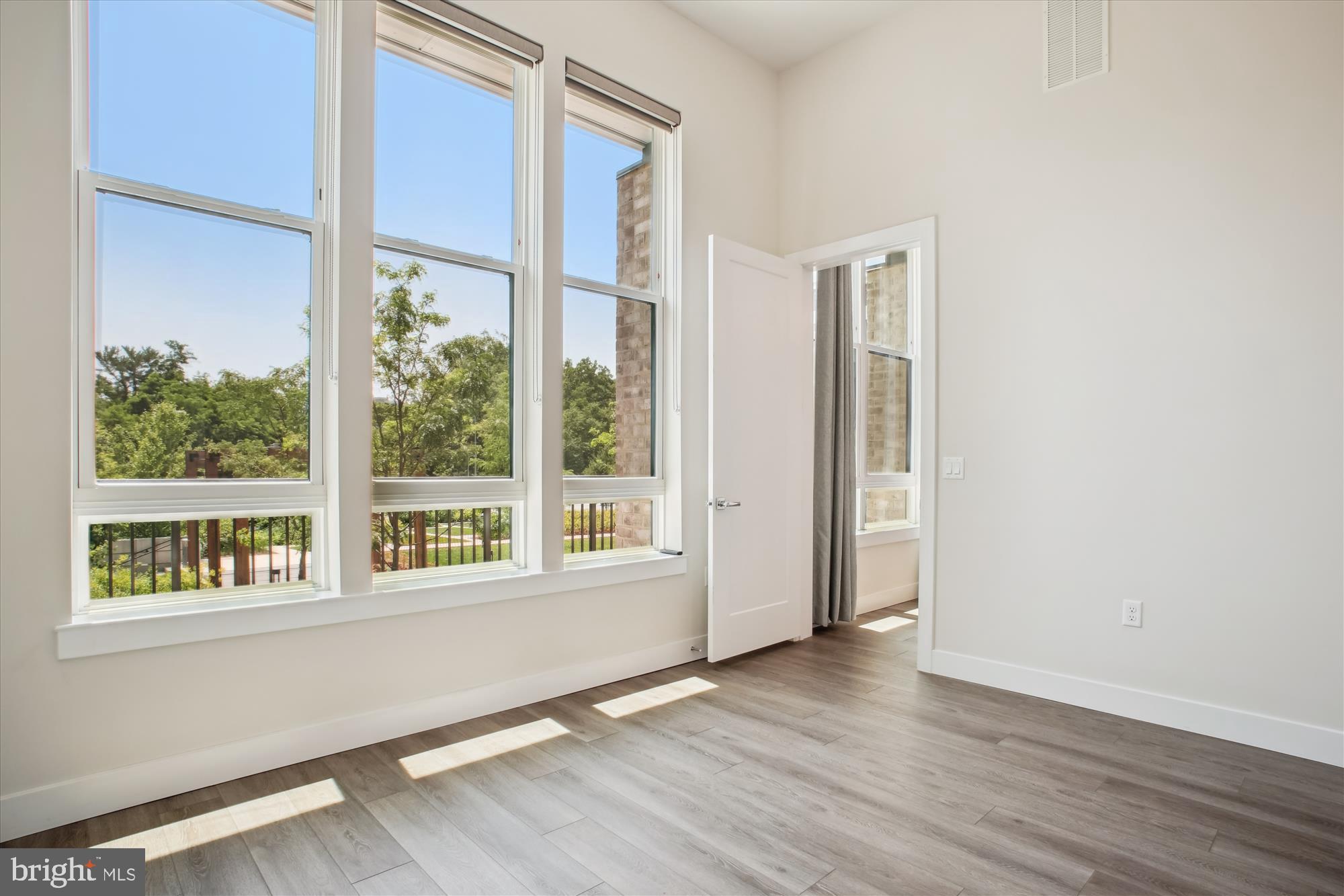 1761 Old Meadow Road, Unit 106 McLean, VA 22102 - Photo 16 of 37 Bedroom 2