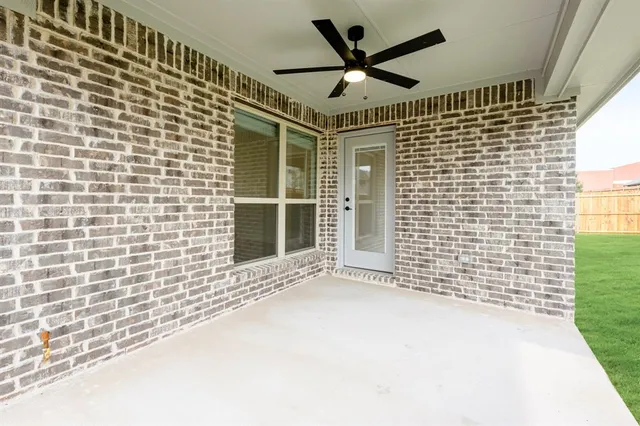 $466,580 | 920 Split Oak Lane, Anna, TX 75409