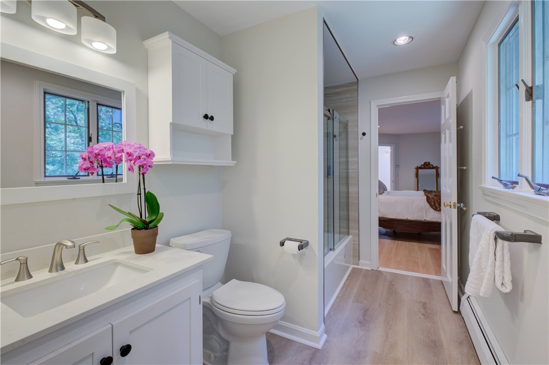 137 Signal Ridge Way East Greenwich, RI 02818 - Photo 41 of 50 Jack & Jill Bathroom between 2 bedrooms