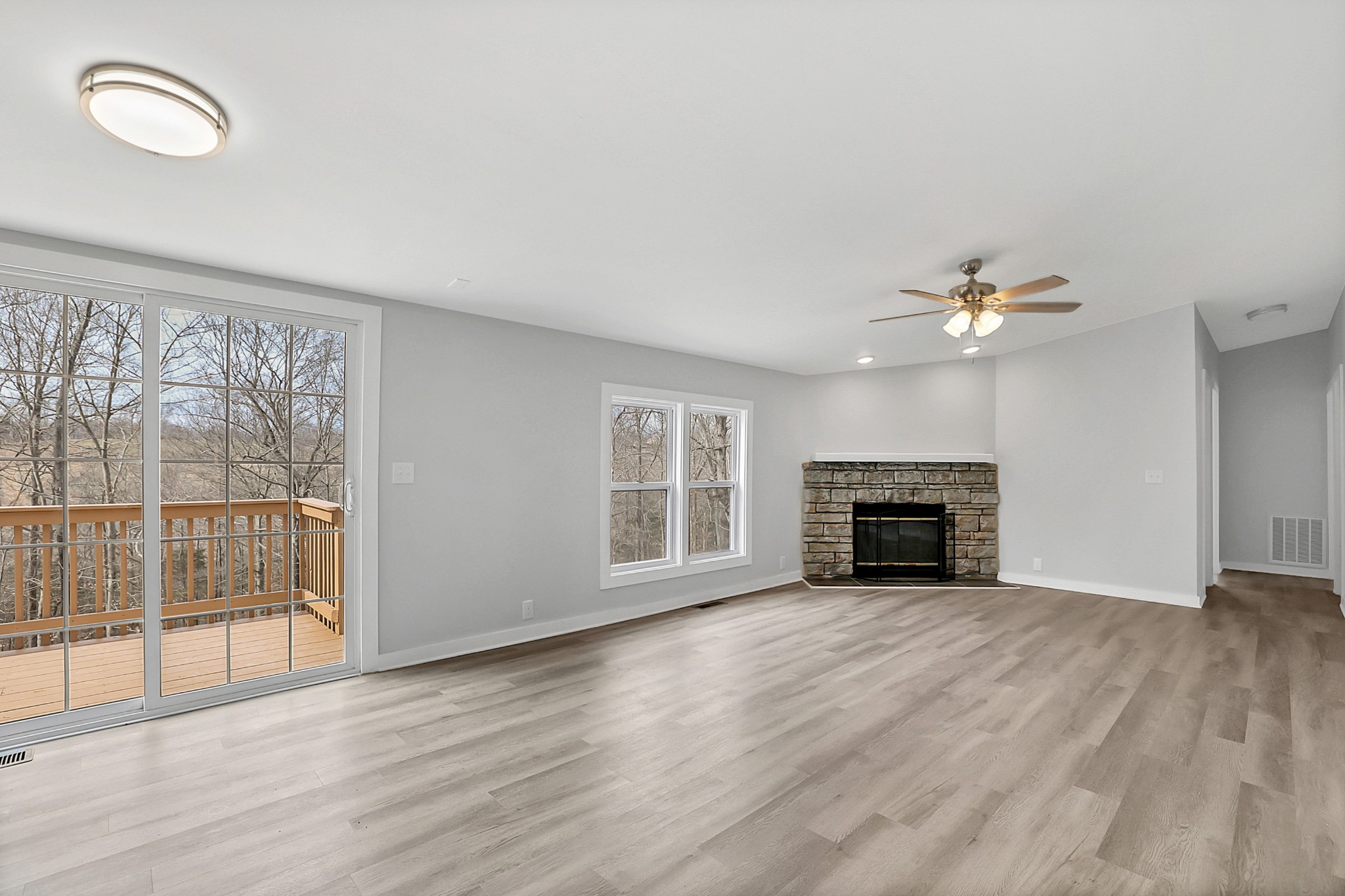 1070 Ben Collier Road Charlotte, TN 37036 - Photo 10 of 35 Gallery Image 10