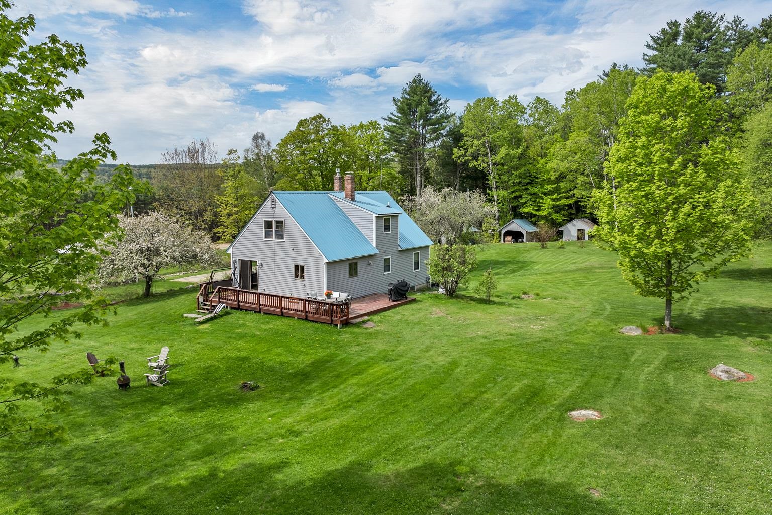 68 Sunset Road Alexandria, NH 03222 - Photo 2 of 31