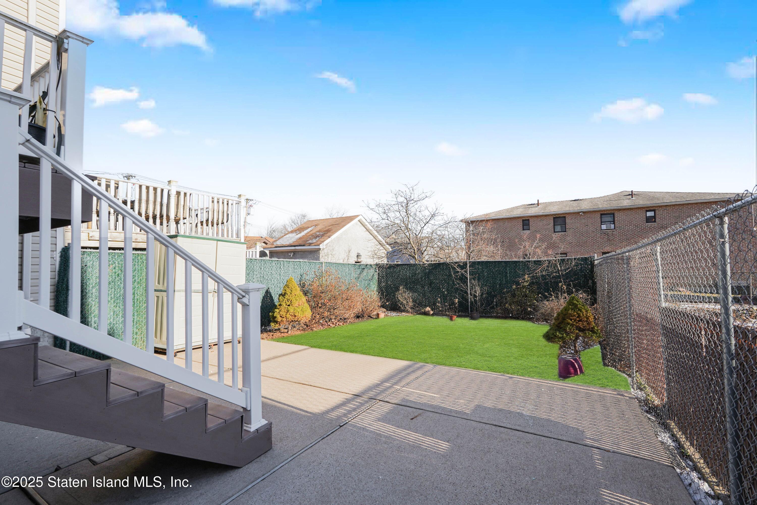 12 Mill Road, Unit B Staten Island, NY 10306 - Photo 29 of 31 IMG_9736