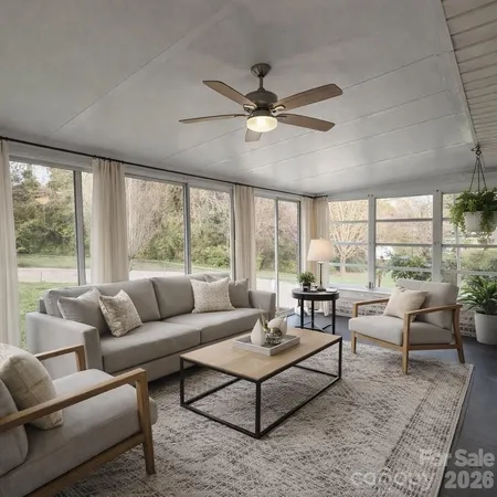 $455,900 | 607 12th Avenue Northeast, Hickory, NC 28601