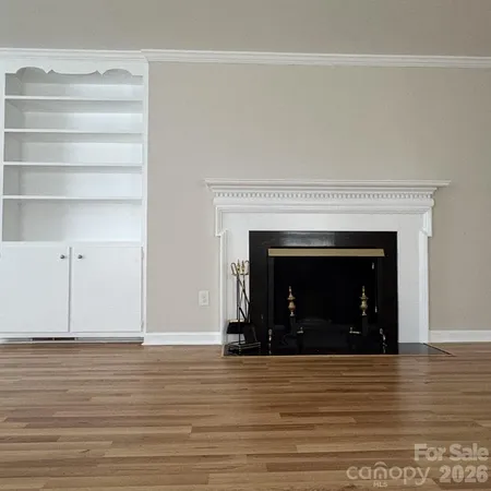 $455,900 | 607 12th Avenue Northeast, Hickory, NC 28601