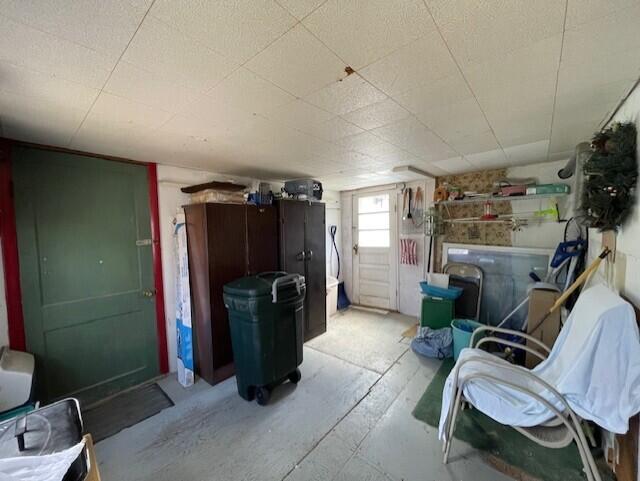 17 Rim Road Milbridge, ME 04658 - Photo 3 of 16 Entry