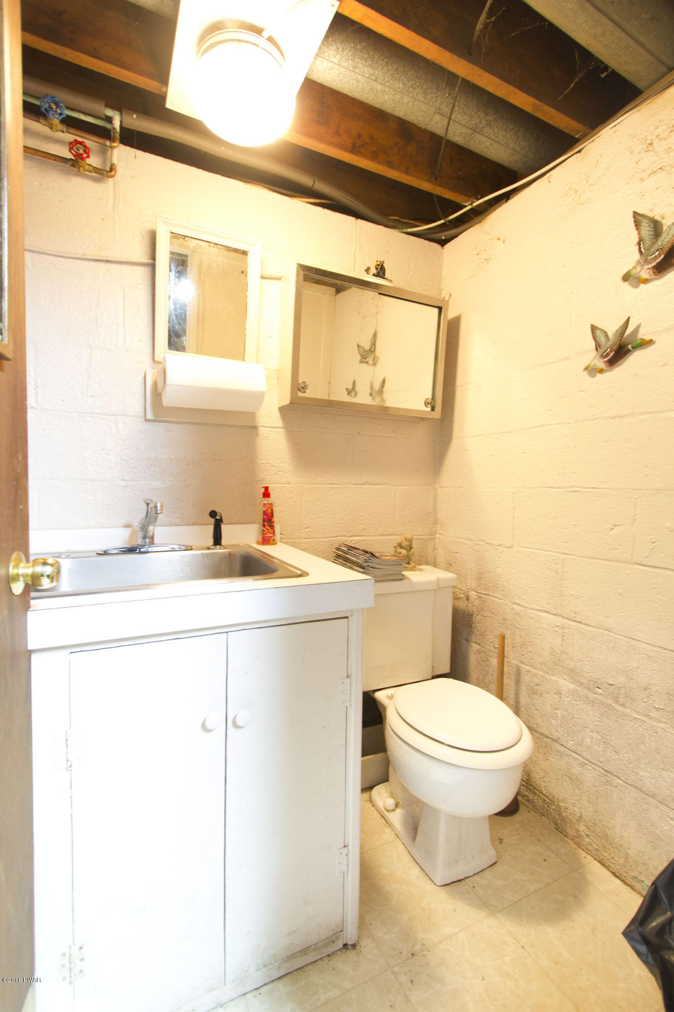 105 Wynooska Road Greentown, PA 18426 - Photo 21 of 25 Lower Level Half Bath