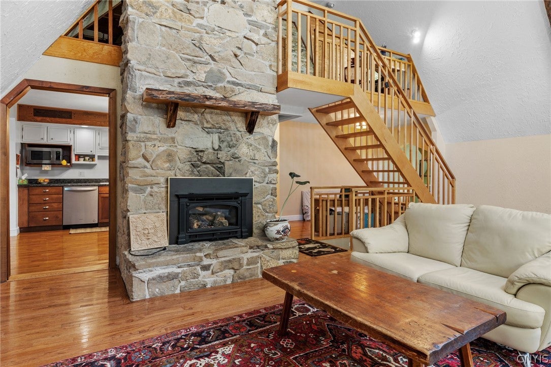 5303 Onondaga Road Camillus, NY 13031 - Photo 16 of 47 Gallery Image 16