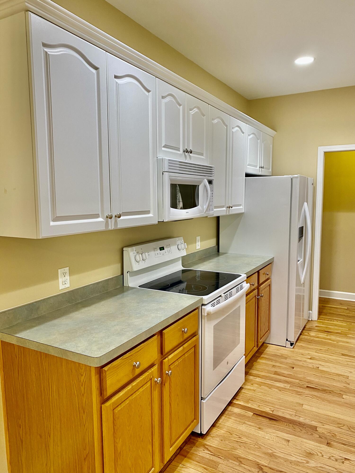 602 Garden Road Aberdeen, NC 28315 - Photo 5 of 16 IMG_2806