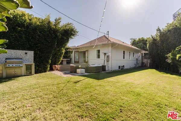 $12,000 | 1163 Nelrose Avenue, Venice, CA 90291
