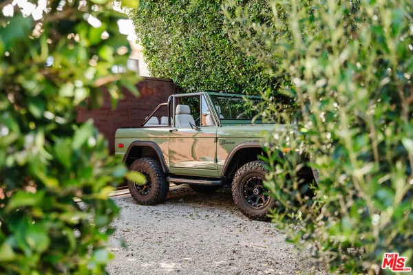 $12,000 | 1163 Nelrose Avenue, Venice, CA 90291