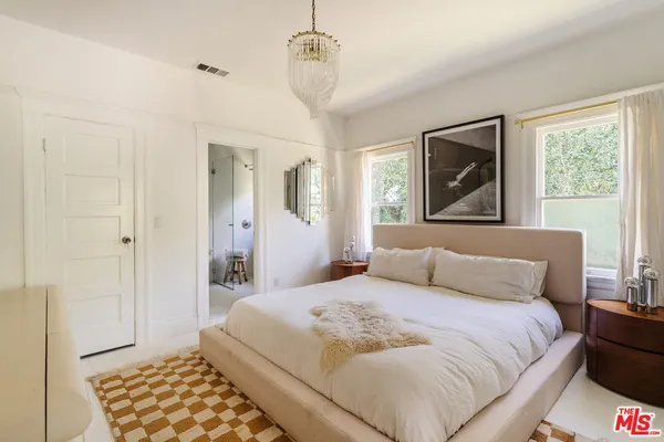 $12,000 | 1163 Nelrose Avenue, Venice, CA 90291