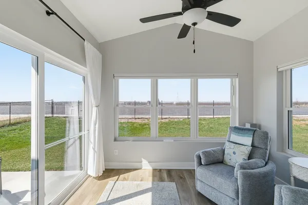 $374,900 | 181 Beacon Harbor Parkway, East Moline, IL 61244