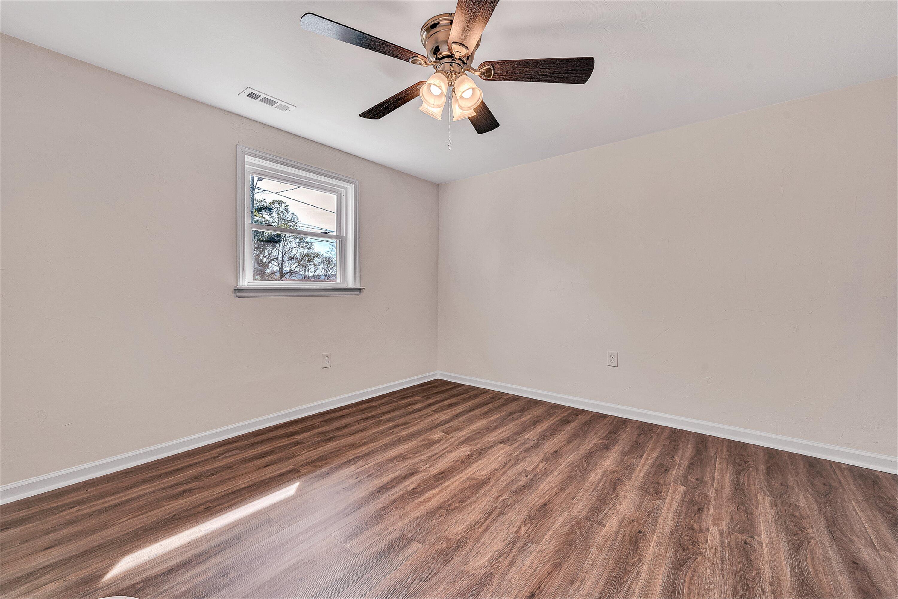 736 Ramada Road Vinton, VA 24179 - Photo 27 of 37 27-VM-09507