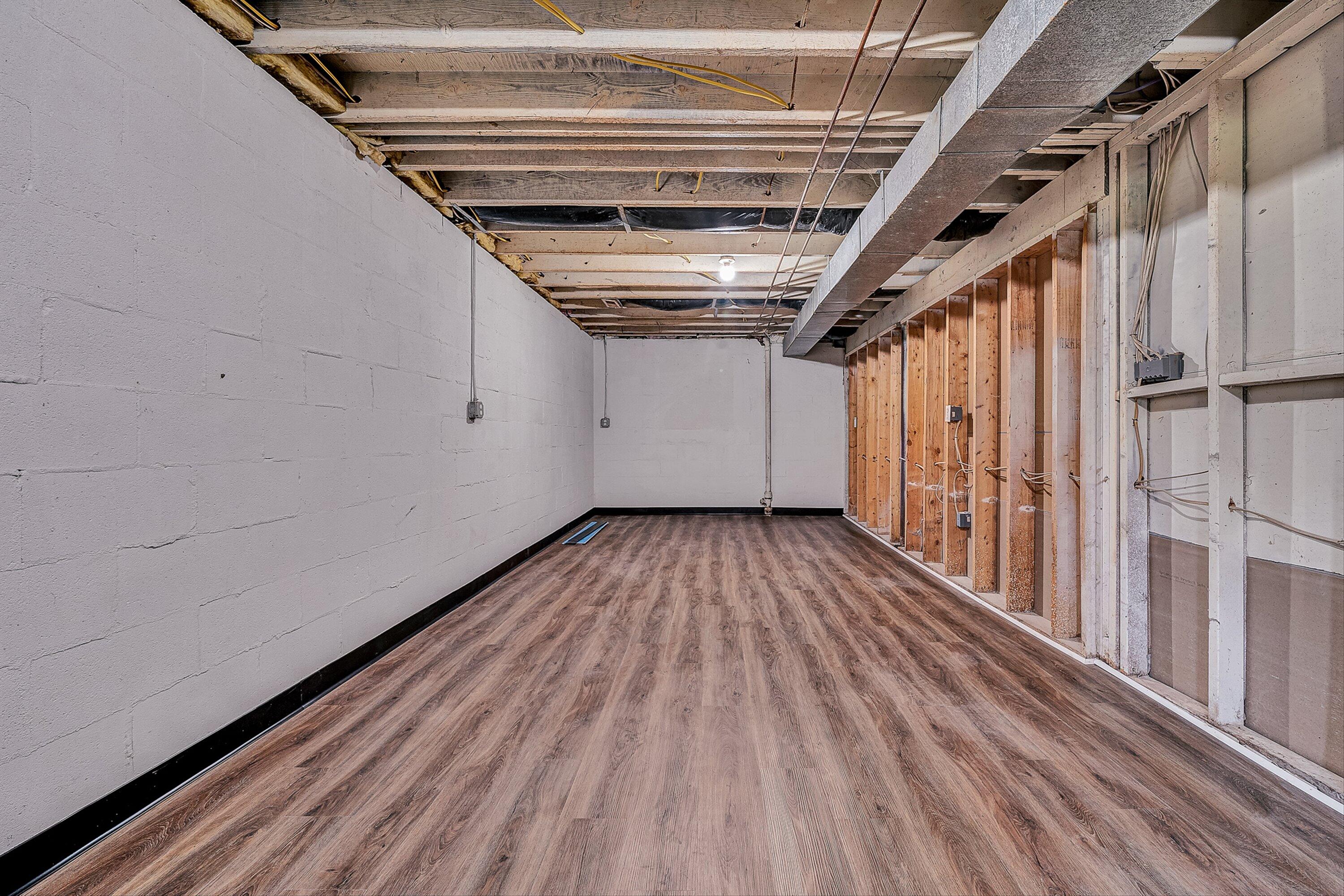 736 Ramada Road Vinton, VA 24179 - Photo 29 of 37 29-VM-09513