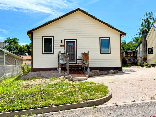 $449,000 | 117 North Fork Avenue, Paonia, CO 81428