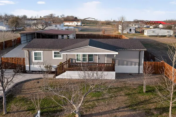 $315,000 | 819 Hoss Road, Sanger, TX 76266