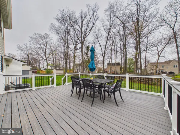 $700,000 | 4515 Silas Hutchinson Drive, Chantilly, VA 20151