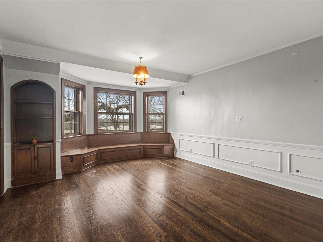 2014 Glenview Road Rockford, IL 61107 - Photo 47 of 82
