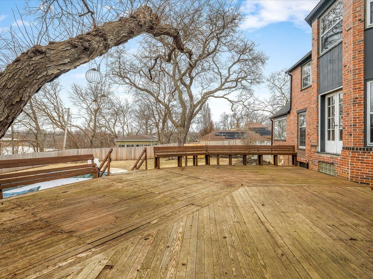 2014 Glenview Road Rockford, IL 61107 - Photo 63 of 82