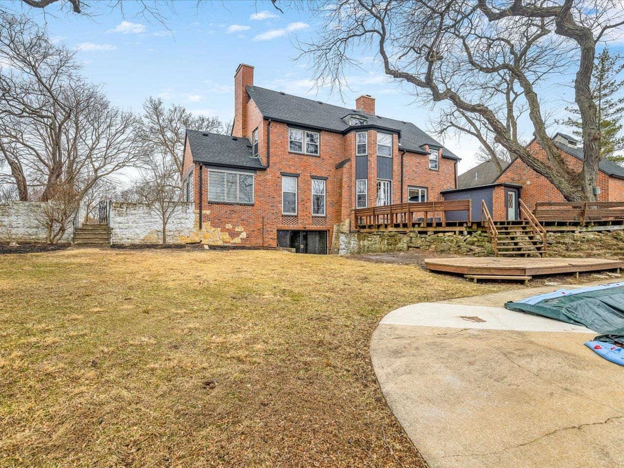 2014 Glenview Road Rockford, IL 61107 - Photo 69 of 82