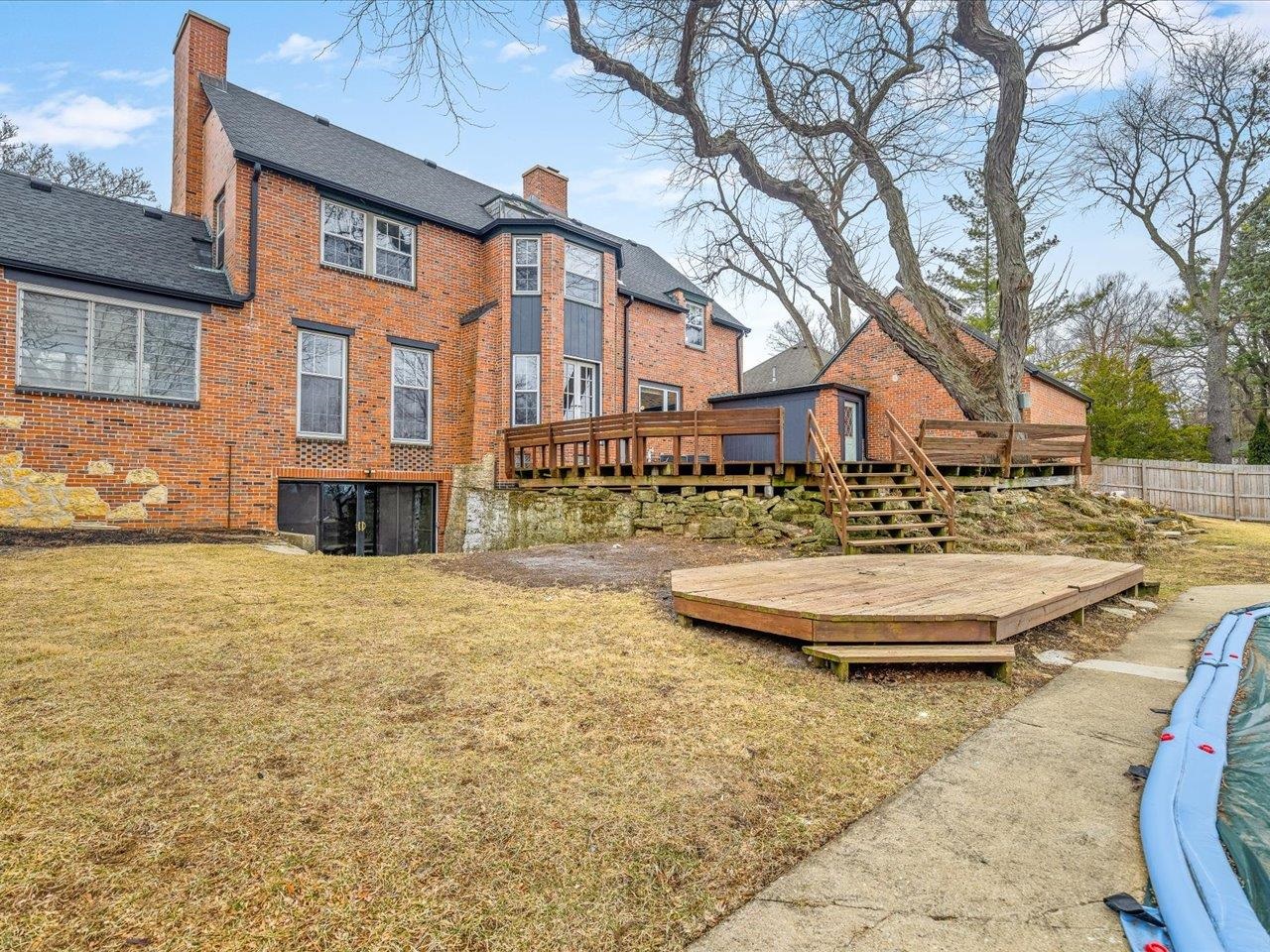 2014 Glenview Road Rockford, IL 61107 - Photo 70 of 82