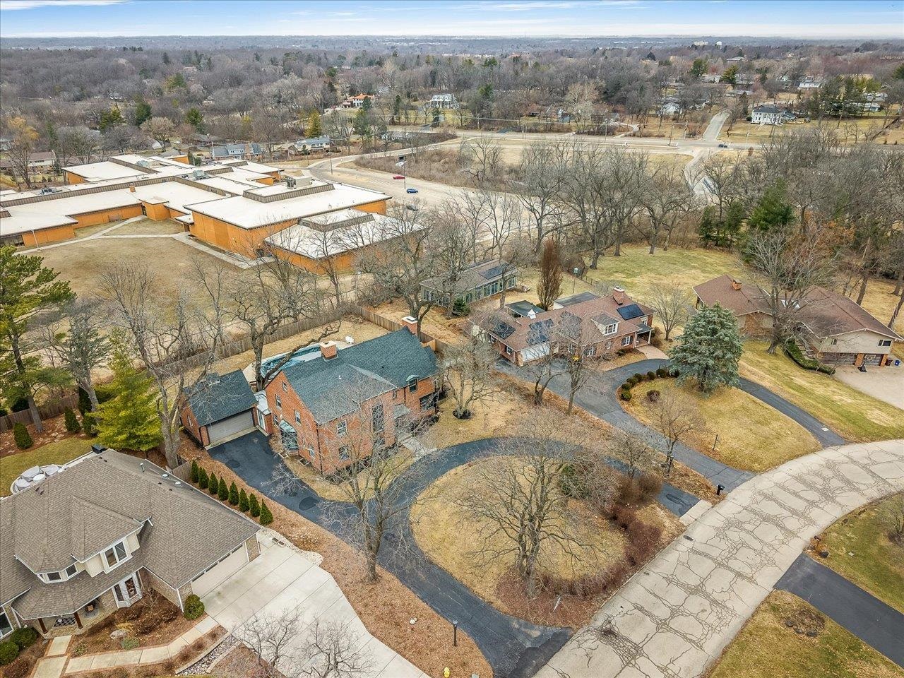 2014 Glenview Road Rockford, IL 61107 - Photo 74 of 82