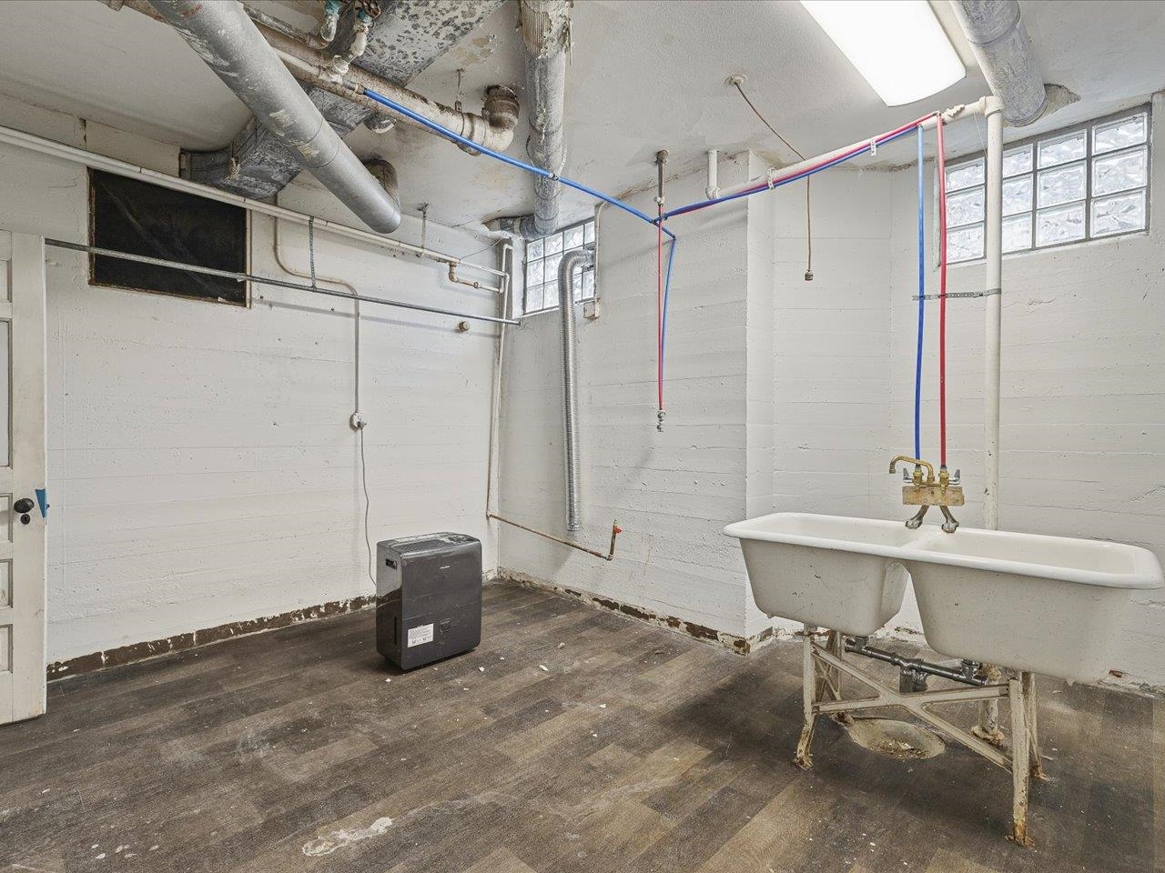 2014 Glenview Road Rockford, IL 61107 - Photo 80 of 82