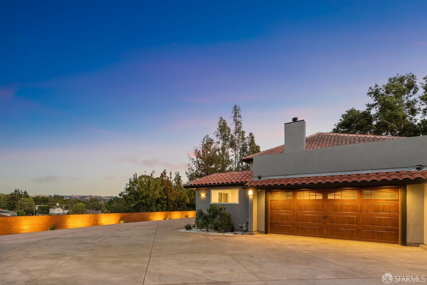 4919 Proctor Road Castro Valley, CA 94546 - Photo 6 of 9