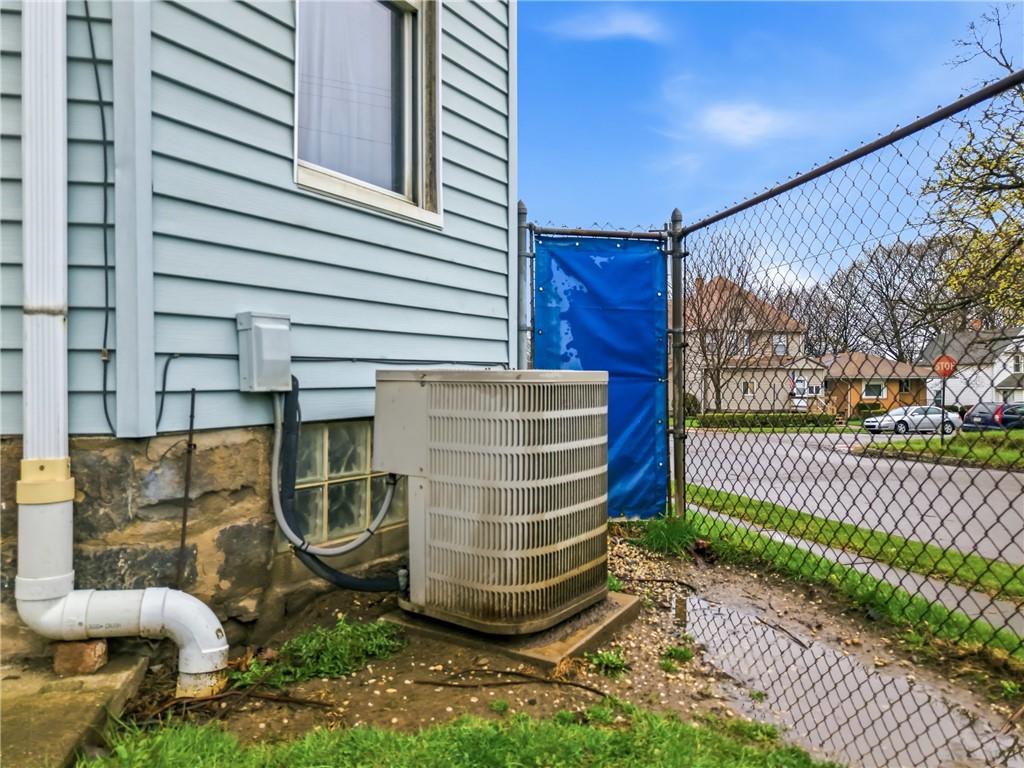 753 Spruce Avenue Sharon, PA 16146 - Photo 6 of 31 a view of a back yard of the house