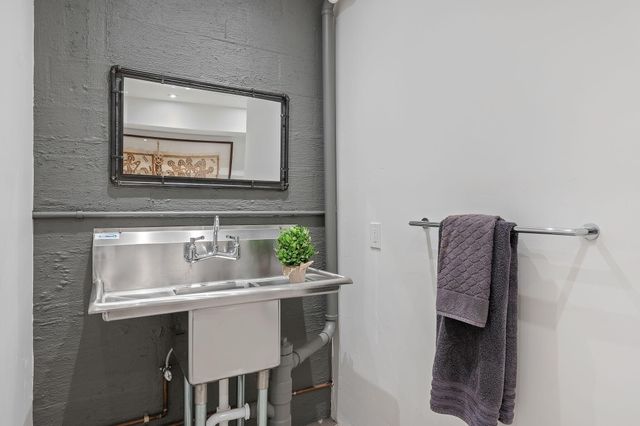 $9,500 | 1012 Alameda Padre Serra, Santa Barbara, CA 93103