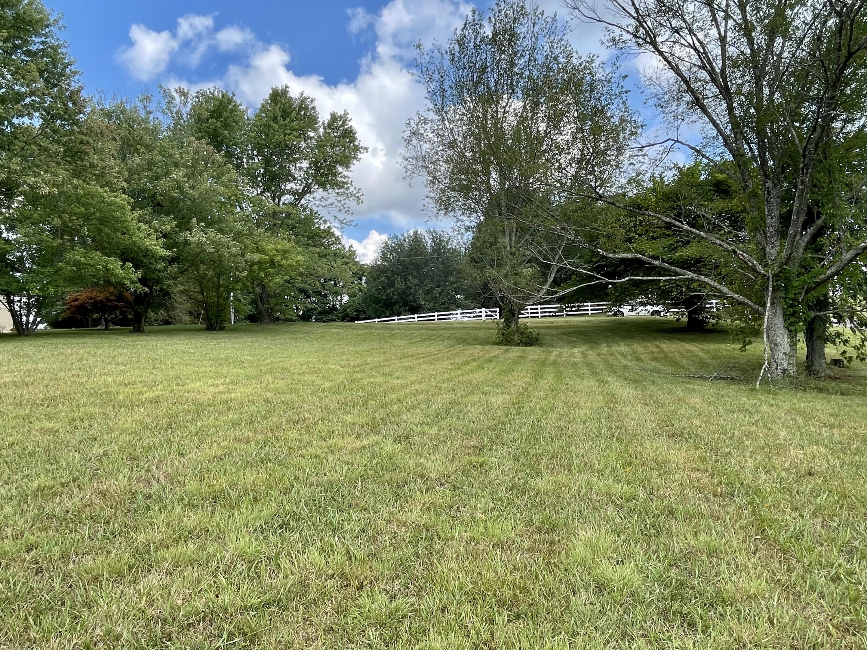 Vine Road Morristown, TN 37813 - Photo 8 of 20 IMG_E4956