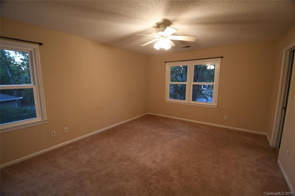 10959 Painted Tree Road, Unit 17 Charlotte, NC 28226 - Photo 15 of 24 Gallery Image 15