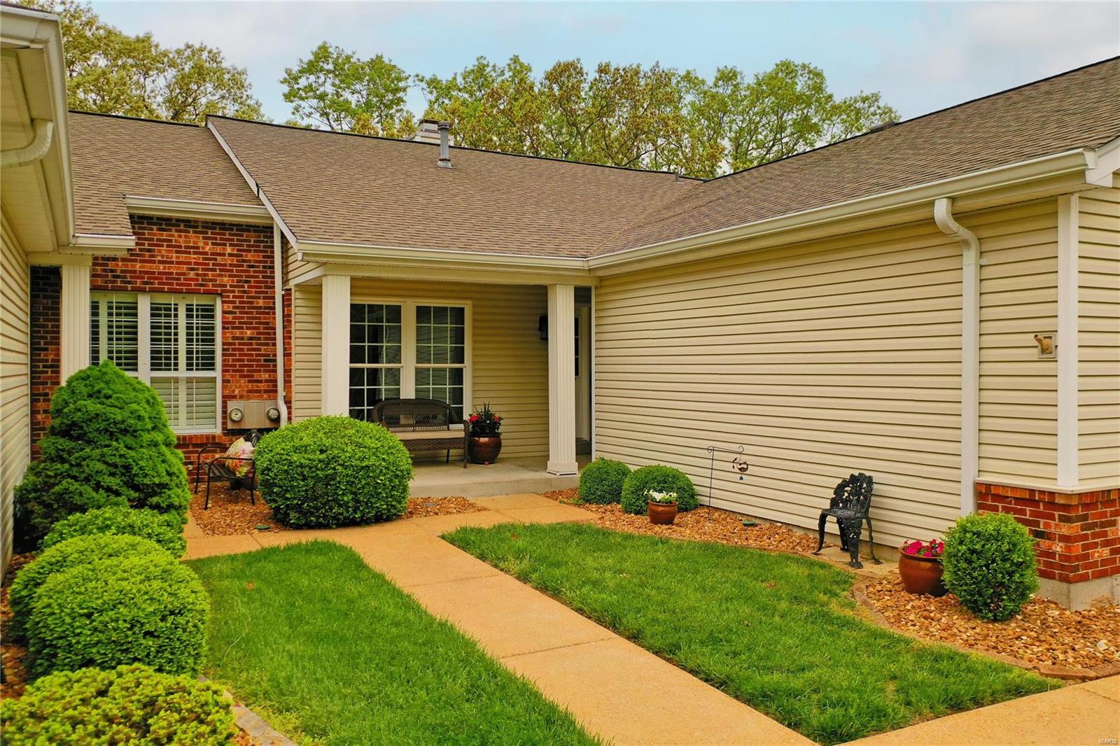 552 Oak Ridge Trails Court Ballwin, MO 63021 - Photo 34 of 39 Gallery Image 34