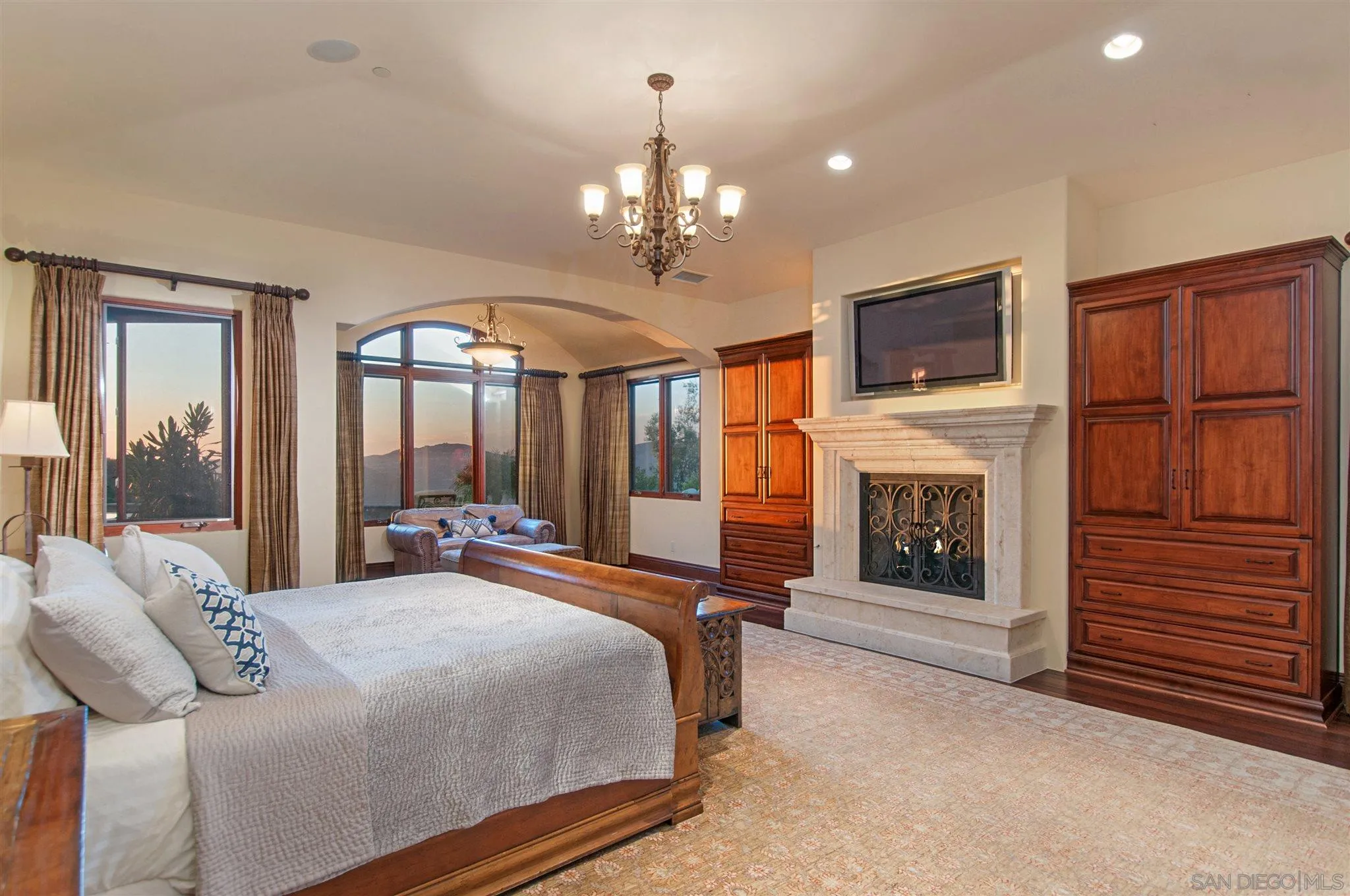 18382 Via Ambiente Rancho Santa Fe, CA 92067 - Photo 13 of 18 Gallery Image 13