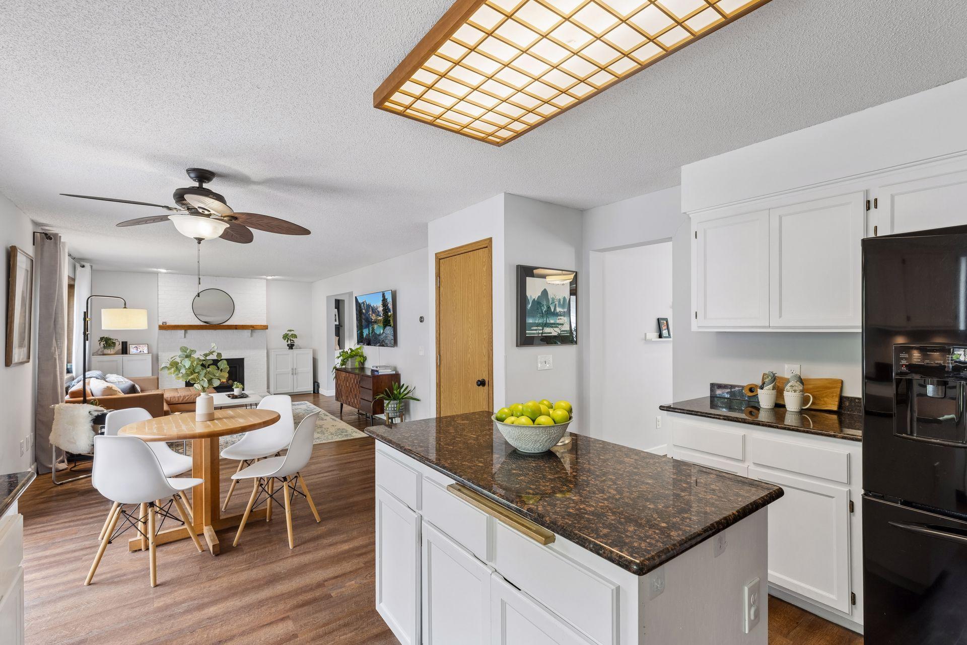 9136 Pinehurst Road Woodbury, MN 55125 - Photo 32 of 86 Gallery Image 32
