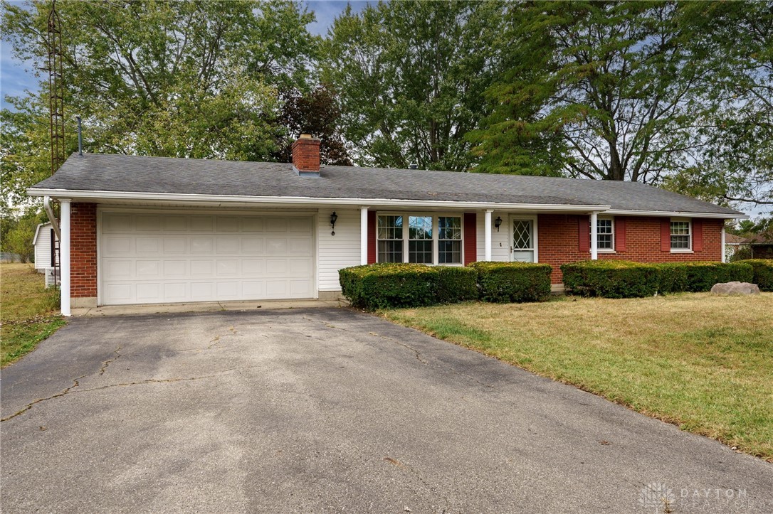 2411 South Tecumseh Road Springfield, OH 45502 - Photo 6 of 53 Gallery Image 6