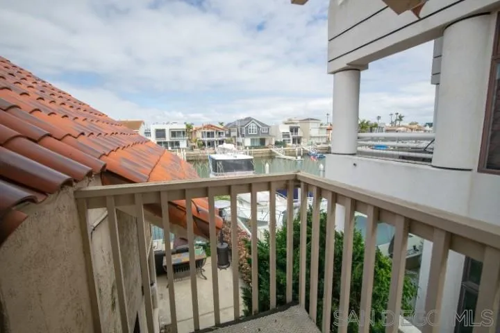 23 Sandpiper Strand Coronado, CA 92118 - Photo 20 of 25 a view of a balcony with wooden floor
