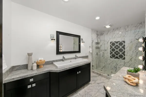 $2,495,000 | 1525 Willow Street, San Diego, CA 92106