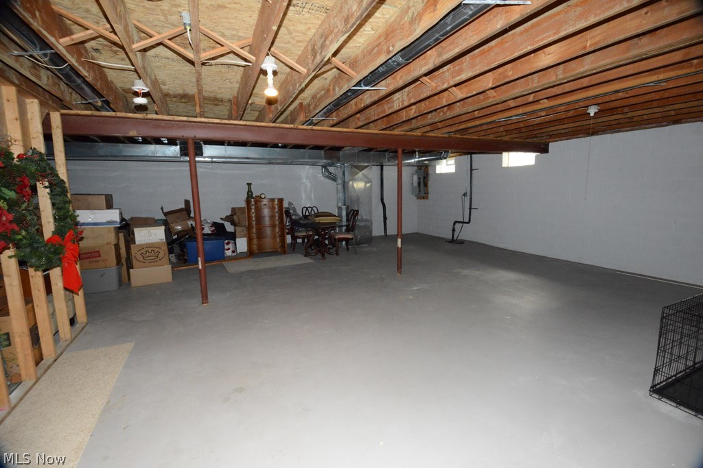 4164 Castle Ridge Akron, OH 44321 - Photo 31 of 35 Gallery Image 31