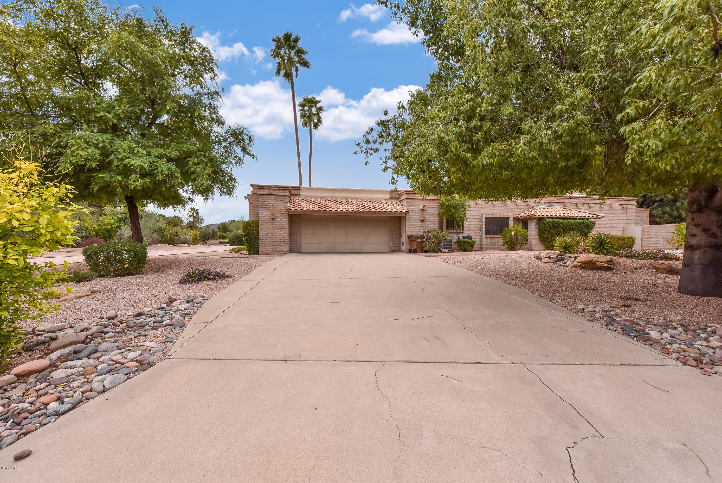 6230 East Doubletree Ranch Road Paradise Valley, AZ 85253 - Photo 29 of 33 Garage B