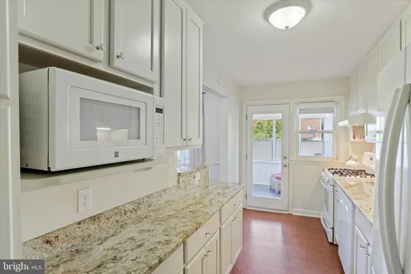 $299,900 | Frederick Avenue, Catonsville, MD 21228
