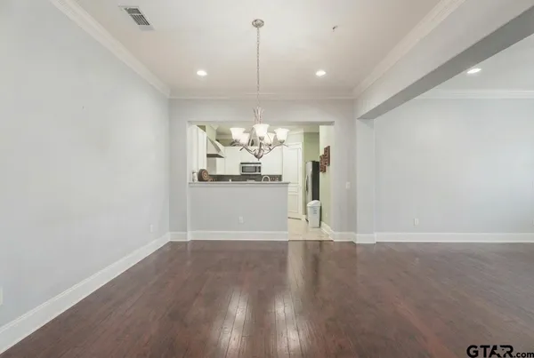 $344,900 | 3363 Cascades Boulevard, Unit 219, Tyler, TX 75709