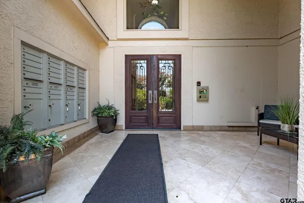 $344,900 | 3363 Cascades Boulevard, Unit 219, Tyler, TX 75709