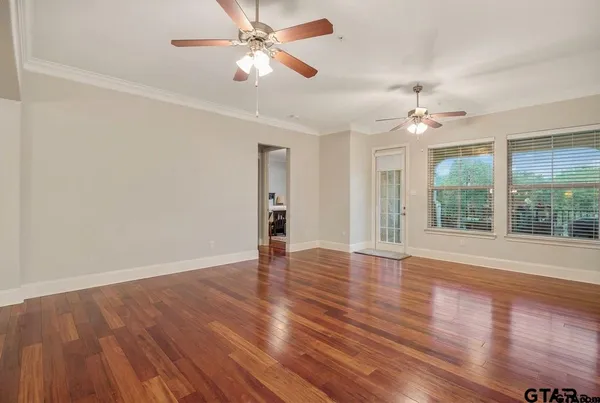 $344,900 | 3363 Cascades Boulevard, Unit 219, Tyler, TX 75709